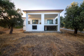 Lovely House Surrounded by Nature in Bodrum, Çiftlikköy